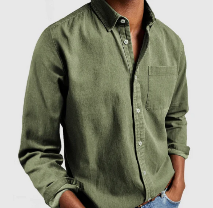Men's classic fit long sleeve button-down shirt, perfect for versatile everyday, casual or smart casual office wear.
