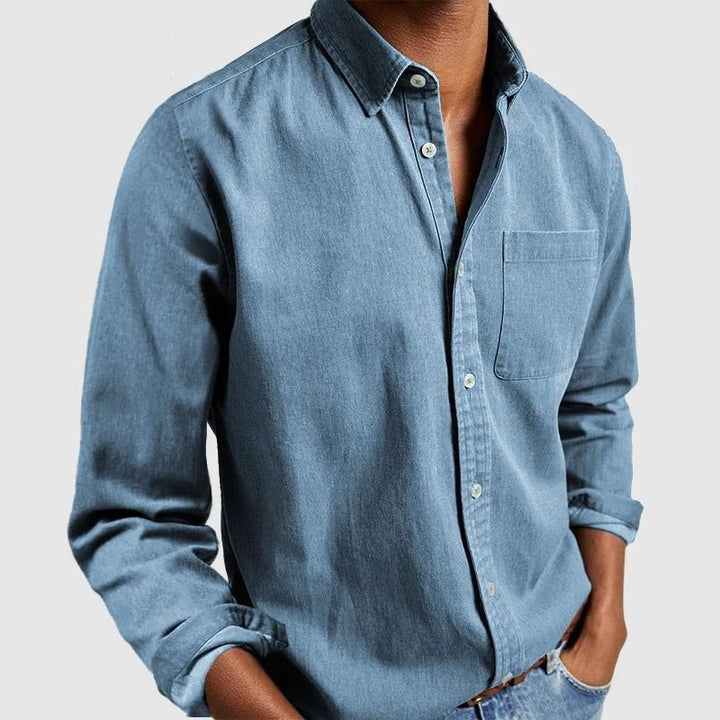 Smart casual men's long sleeve button down shirt in classic fit. Durable & comfortable for everyday wear.
