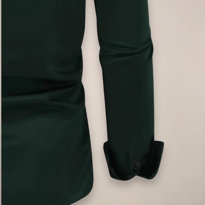 Comfortable men's long-sleeve shirt, classic design with a sharp notched collar for versatile smart casual wear.