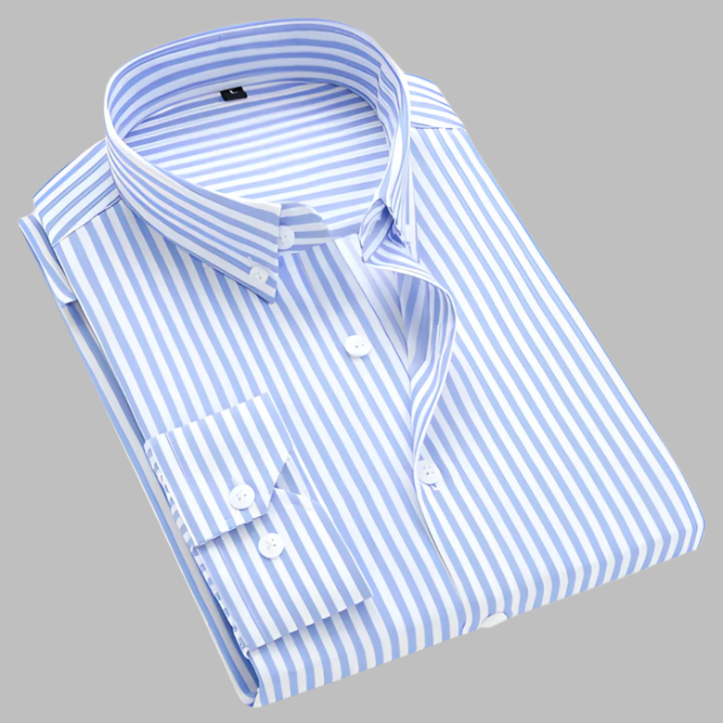 Versatile men's plaid long-sleeve casual shirt. A classic button-down for effortless everyday fashion.
