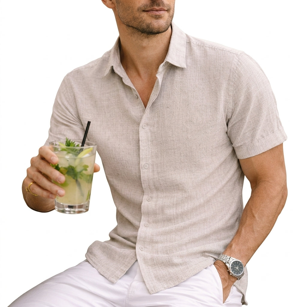 Short sleeve men's button shirt, a classic summer shirt offering comfort and a versatile casual look.