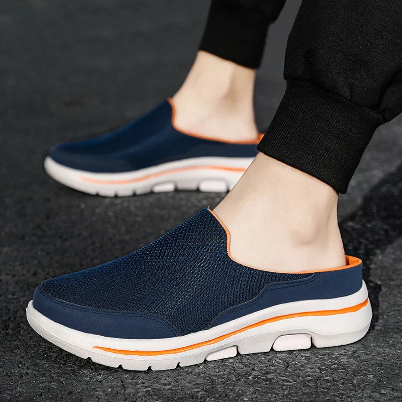 Men's closed-toe slip-on mule sandals, perfect for casual summer comfort and everyday wear.