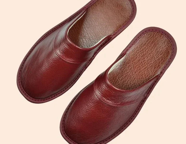 Enjoy ultimate comfort with these cozy men's slip-on house slippers, ideal for indoor relaxation.