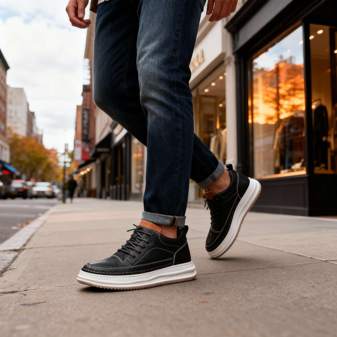 Durable men's black lace-up comfort sneakers, versatile athletic shoes for everyday walking.