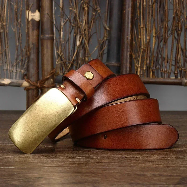 Durable men's full grain leather belt, perfect for any occasion. Features a beautiful forged brass buckle.