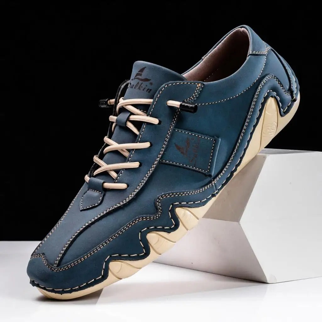 Men's lace-up casual walking shoes, comfortable & stylish low-top sneakers for everyday wear.