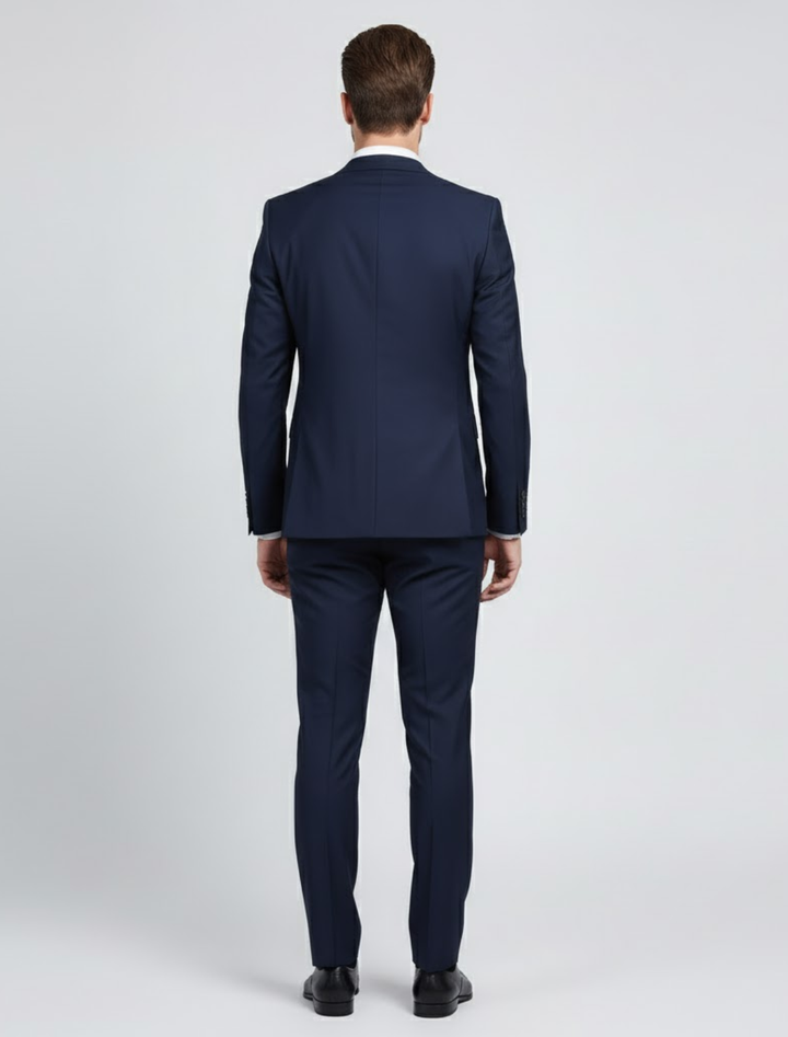 Stylish men's two-piece suit in a spring fabric, suitable for smart casual and formal occasions.
