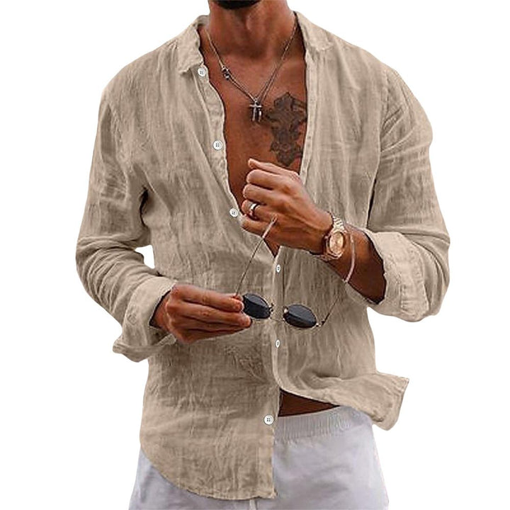 Versatile men's short sleeve casual shirt, tailored fit for smart-casual or daily summer wear.
