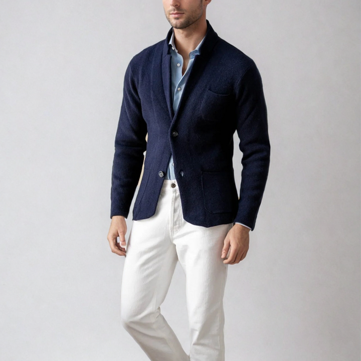 Versatile knit cardigan for men in a modern style, perfect for casual outfits and layering