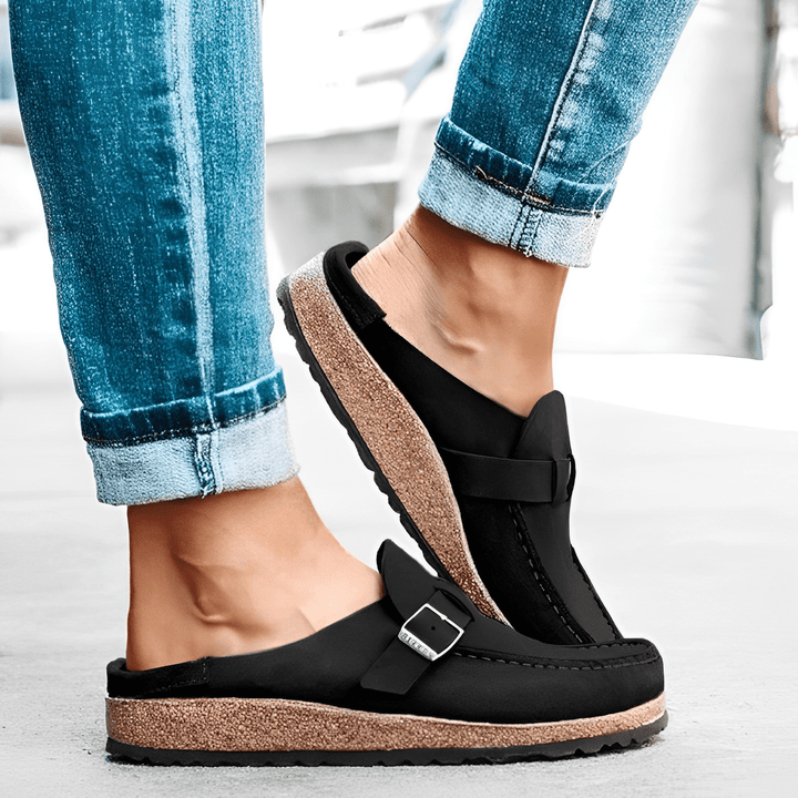 Adjustable fit men's orthopedic clogs, ideal for improved foot health & relaxed daily wear comfort.