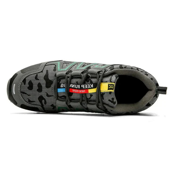 Active men's ergonomic sneakers for daily wear. Provide ultimate foot support, cushioning, and anti-slip comfort.