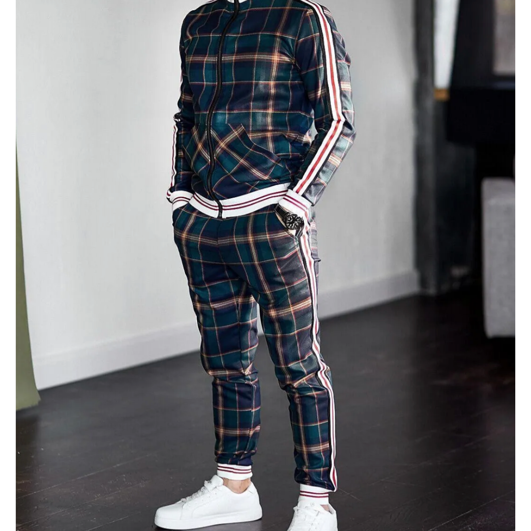 Men's plaid activewear jogging tracksuit set in grey and black, perfect for athletic wear and streetwear.