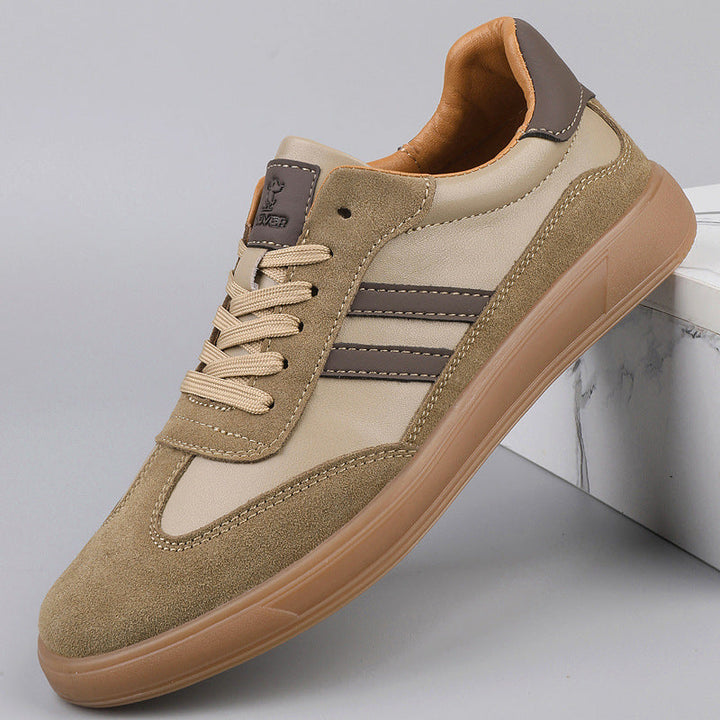 Comfortable men's beige retro sneakers, lace-up design, ideal for walking and casual daily wear.
