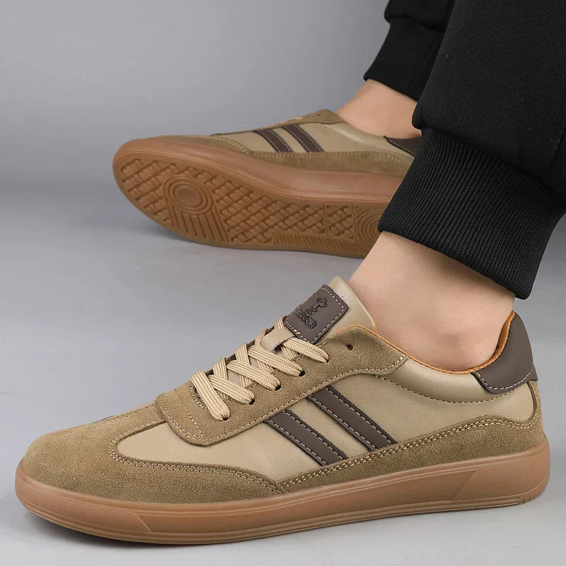 Classic men's khaki trainers with retro styling, lace-up for comfort, perfect casual daily footwear.