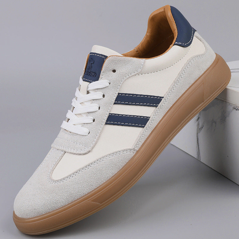 Khaki beige men's trainers, retro design, lace-up for secure fit & all-day comfort, casual footwear.