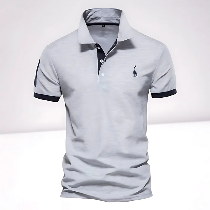 Fashionable men's short sleeve polo shirt in a slim fit, featuring a striking contrast trim design.