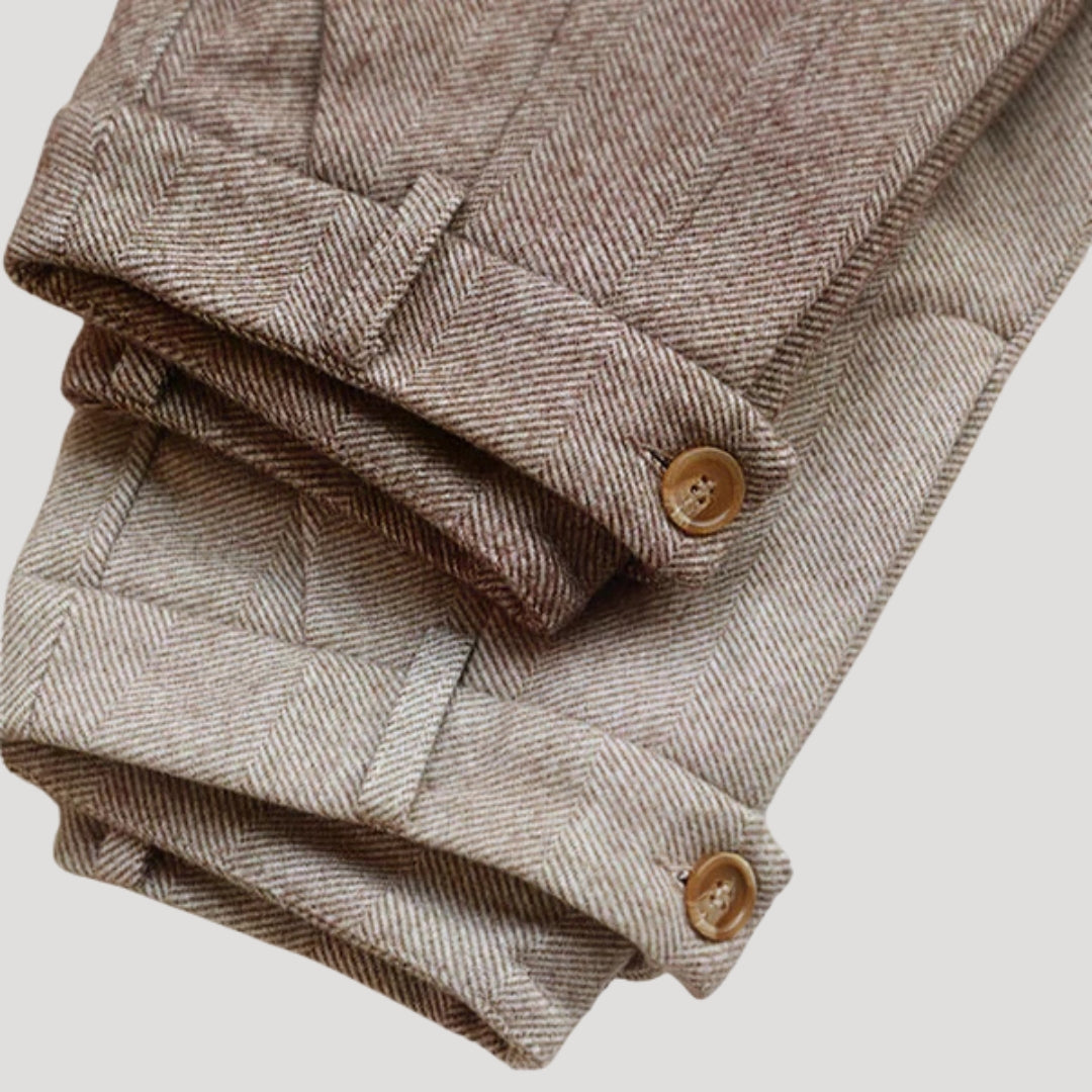 Men's ankle-length tailored pants in a versatile grey, suitable for both formal and casual settings