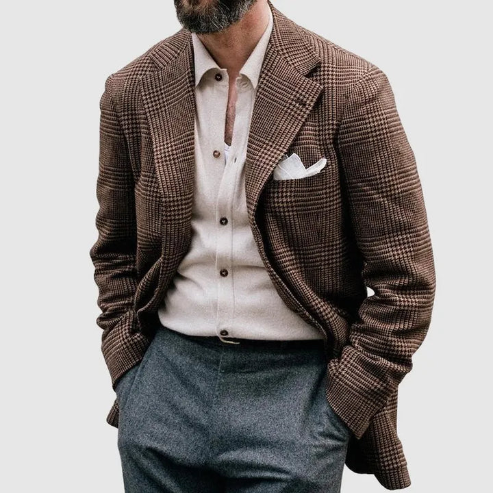 Classic men's checkered blazer for a sophisticated, timeless look. Ideal for formal events and smart casual occasions.