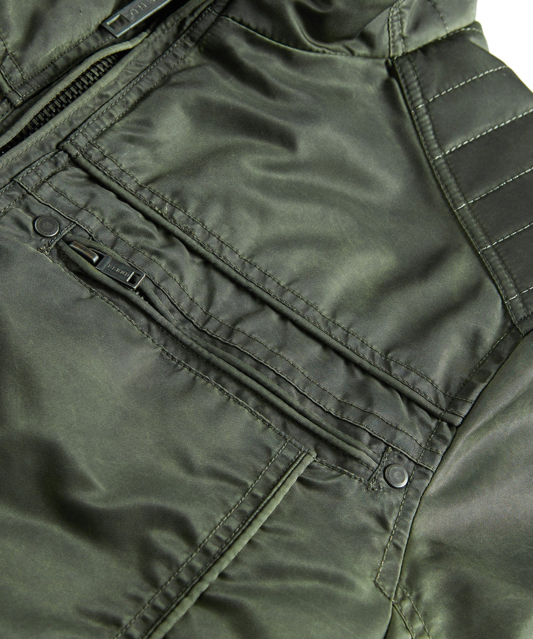 Side profile of the men's casual military jacket, highlighting its comfortable, adventure-ready design.