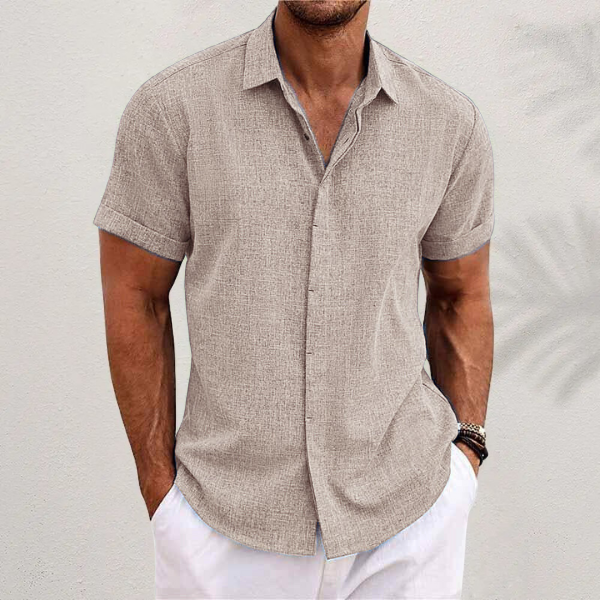 Comfortable everyday men's shirt, featuring a button-down design for versatile leisure style.
