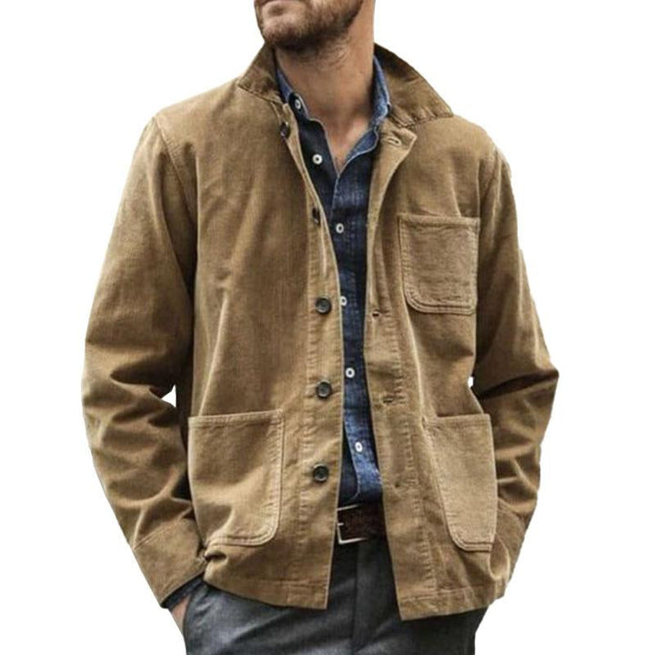Men's vintage style lapel jacket with practical flap pockets, ideal mid-season casual outerwear for a tailored look.