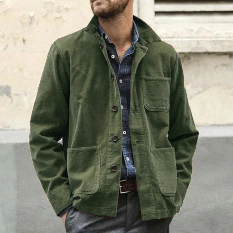 Tailored men's vintage lapel jacket in a mid-season design, complete with stylish flap pockets for a smart look.