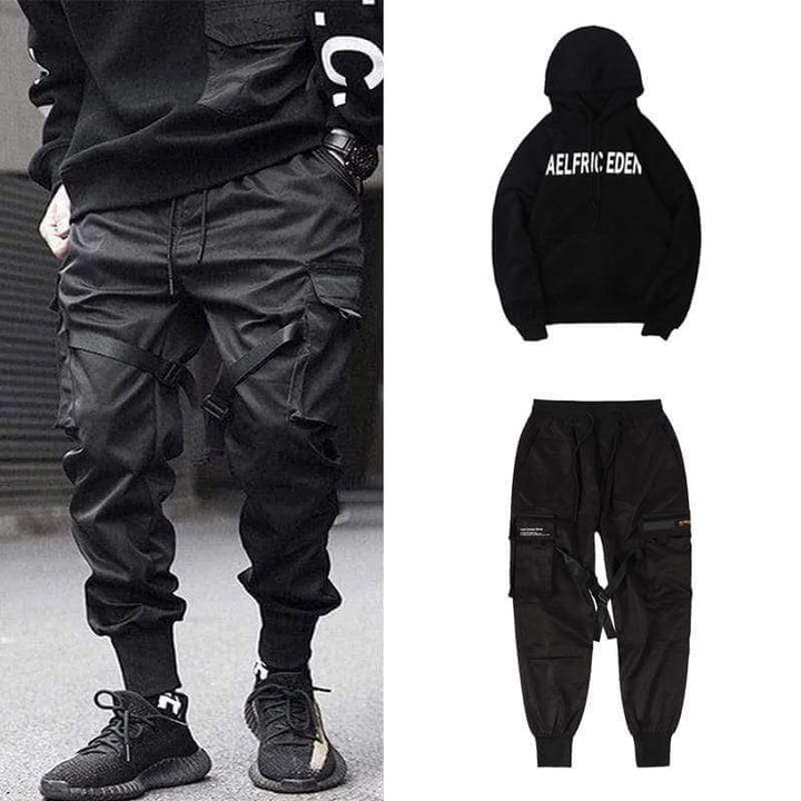 Casual men's multi-pocket cargo pants, ideal for everyday wear & street fashion.