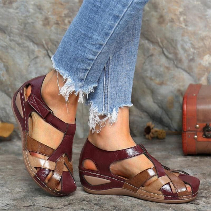 Stylish supportive Olivia colourblock closed-toe sandals for women, ideal casual spring walking shoes