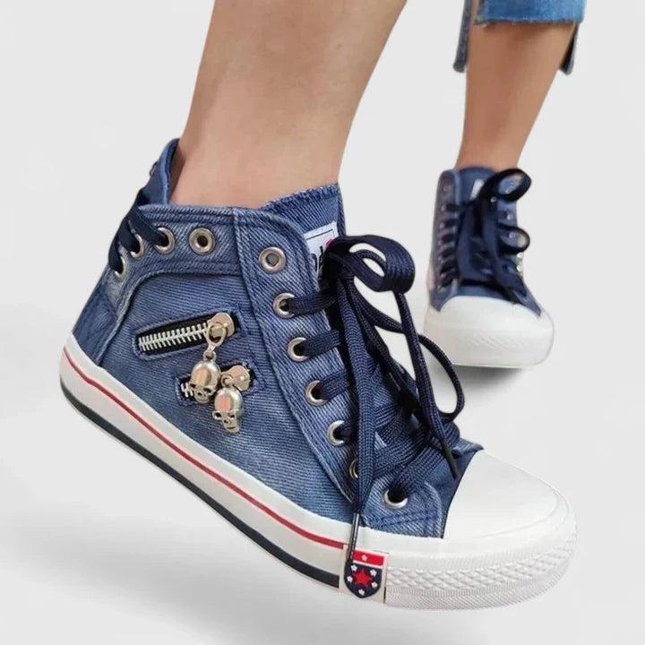 Orthopedic walking shoes for women, offering all-day comfort & foot relief with a flexible sole.