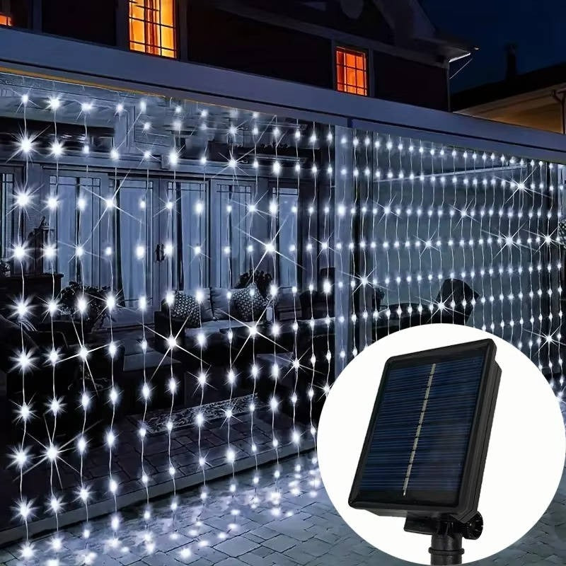 TavvitaImp012 solar LED curtain lights, ideal for creating magical outdoor settings.