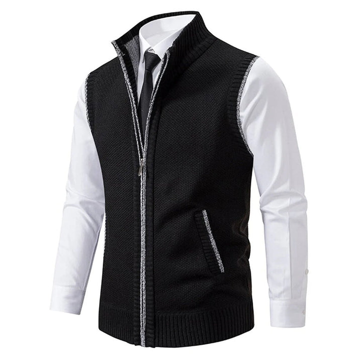 Refined men's formal vest. Tailored suit vest in a premium fabric for elegant smart-casual & business wear.