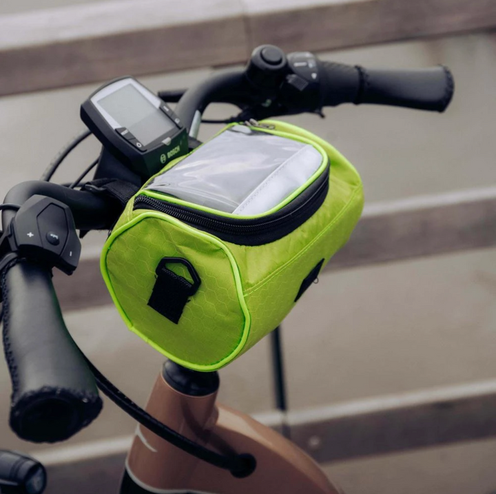 Front bike bag for cycling essentials. Durable and water-resistant, with dedicated phone access.
