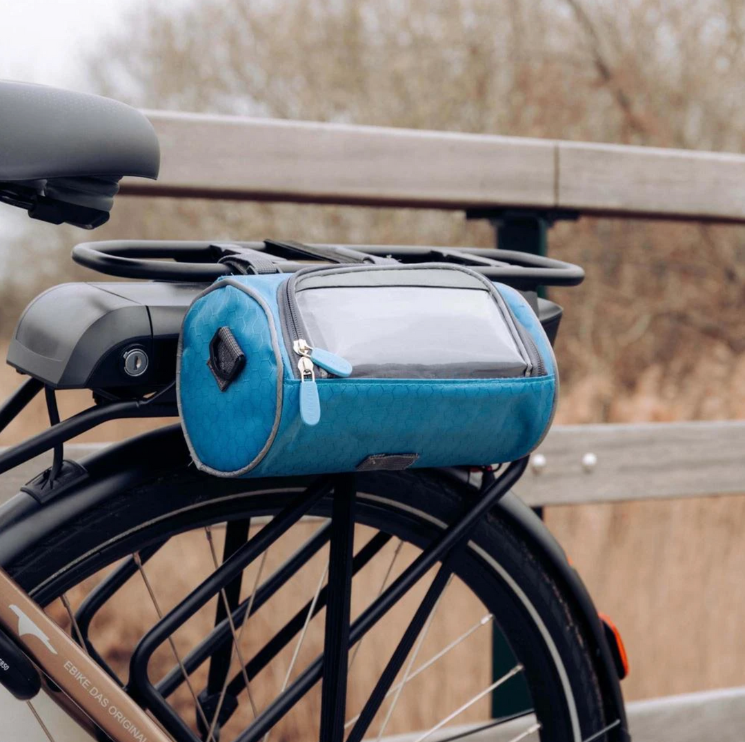 Cycling storage bag attaches to handlebars. Includes a secure phone pocket for GPS and calls.