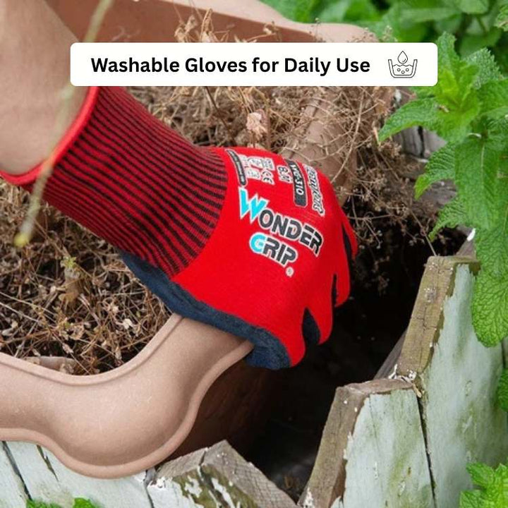 Protective unisex gardening gloves with a breathable nitrile coating, ideal for comfortable and flexible all-task outdoor work.