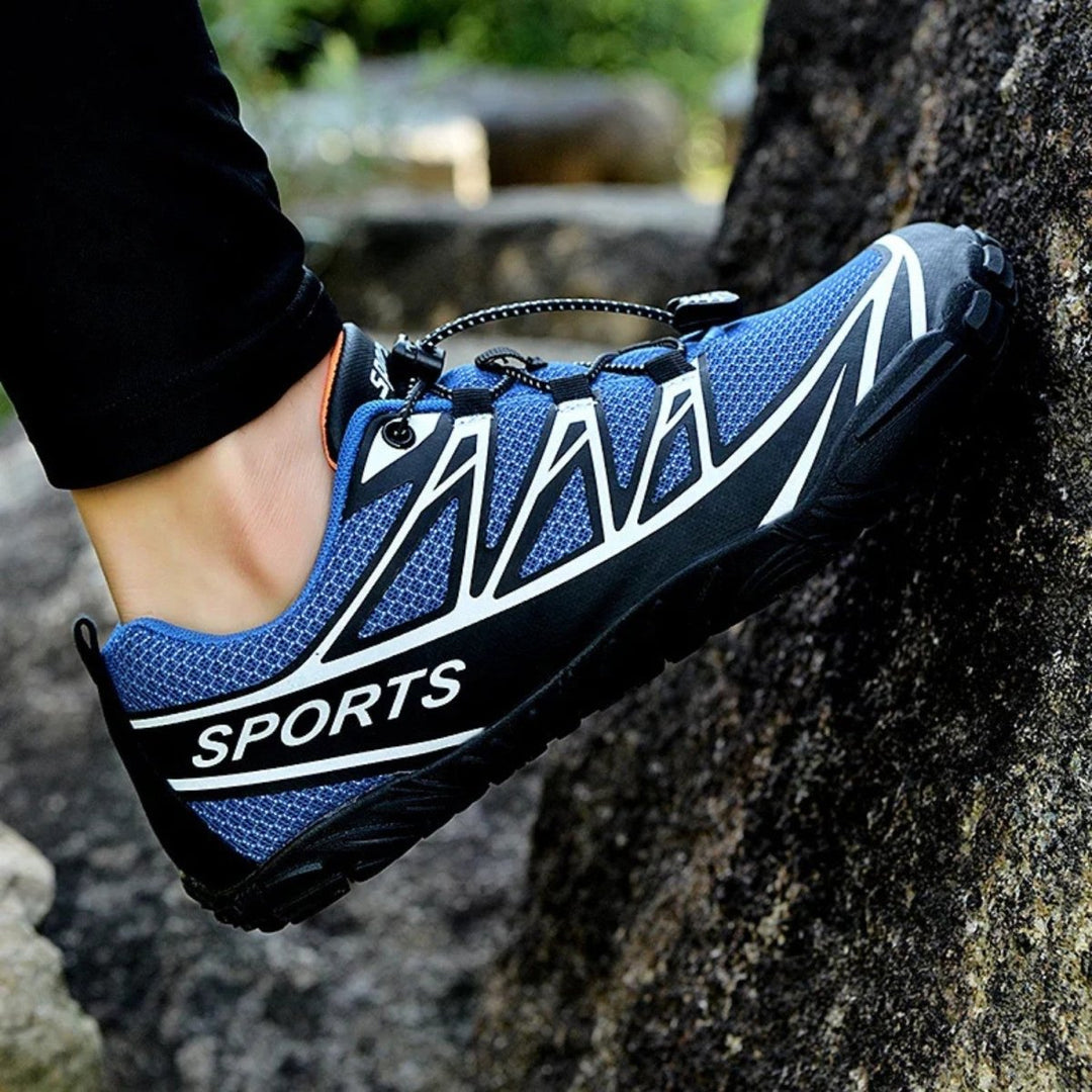 Lightweight unisex cycling shoes for road & trail. Barefoot style with non-slip sole for optimal grip.