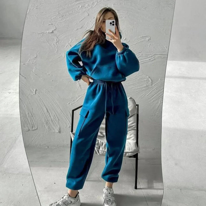 Women's black cargo pocket hoodie and joggers set, comfortable loungewear outfit