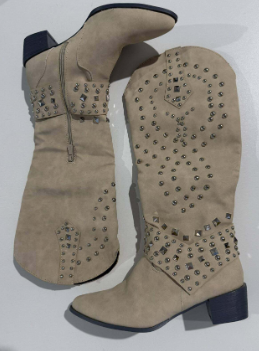 Comfortable women's orthopedic western knee-high boots, pointed toe, block heel. Perfect for winter fashion.