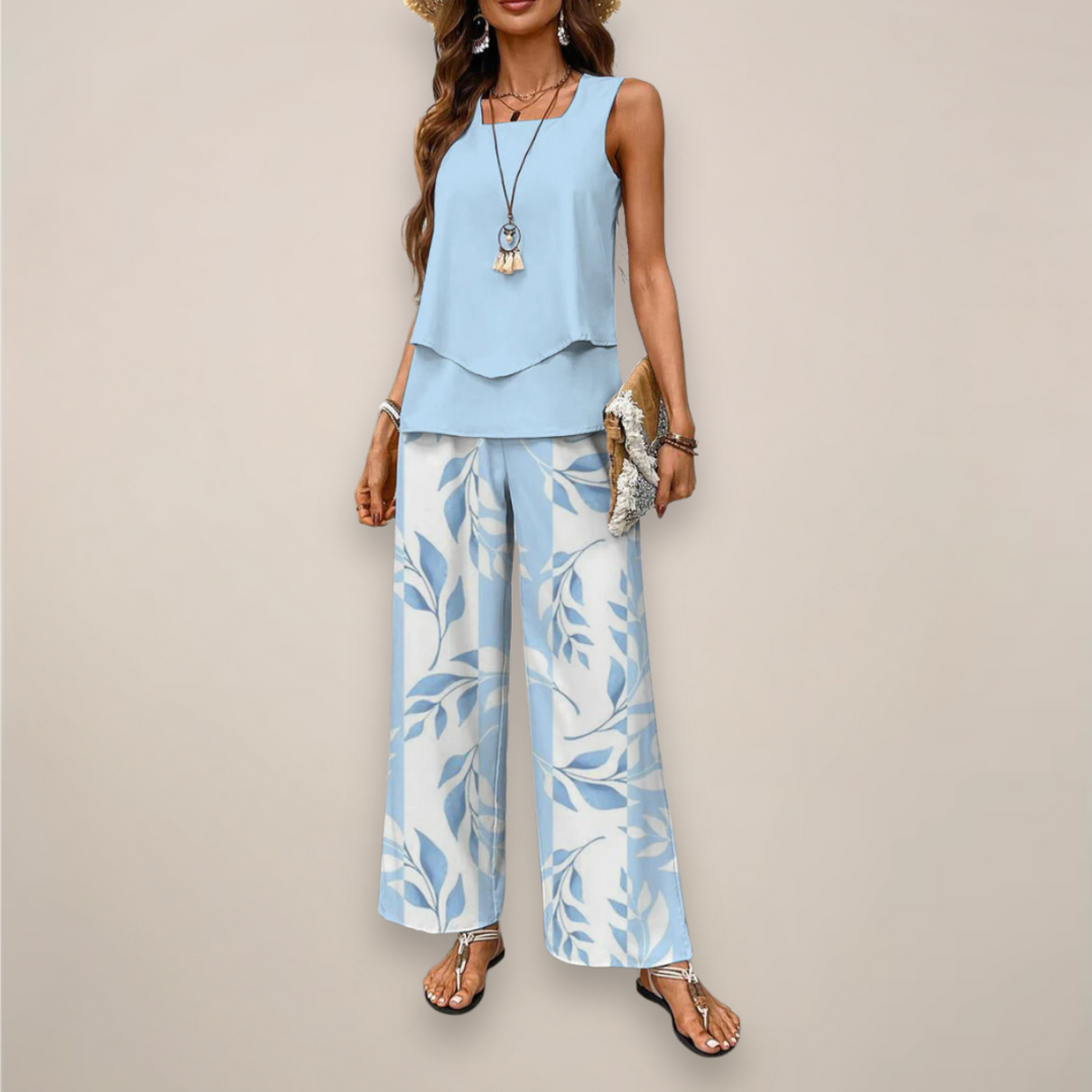 Women's blue floral print wide-leg two-piece set, perfect for spring/summer casual wear and boho chic style.