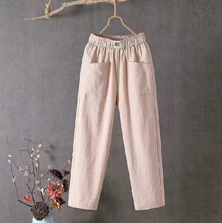 Stylish women's high-waist pull-on casual pants, comfortable relaxed fit for versatile summer style.