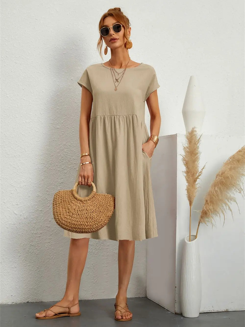 Effortless women's casual midi dress with pockets, perfect for everyday wear, summer, and spring style.
