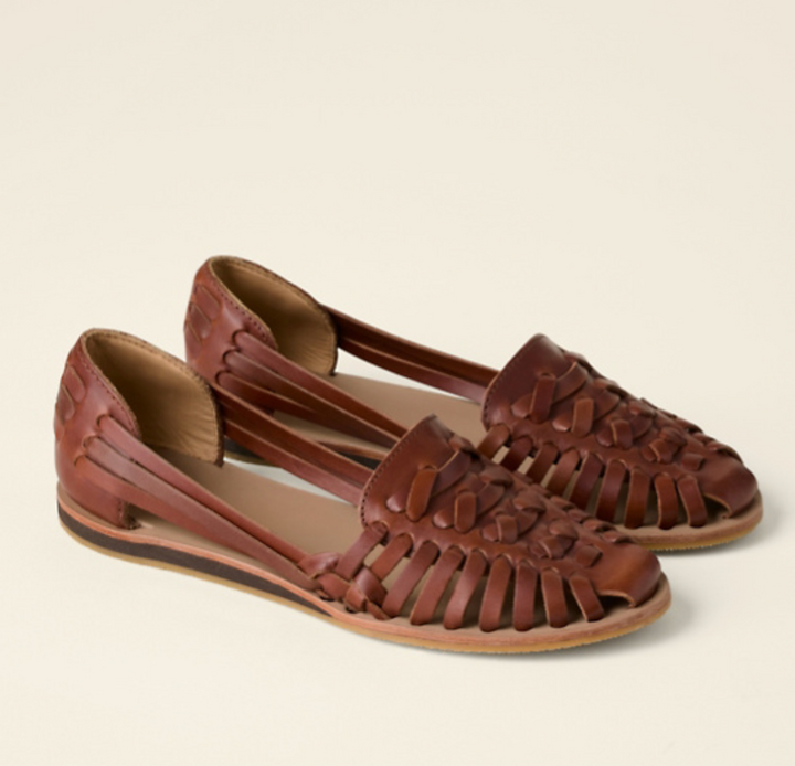 Stylish women's comfort sandals with an open-toe design, ideal for everyday casual wear