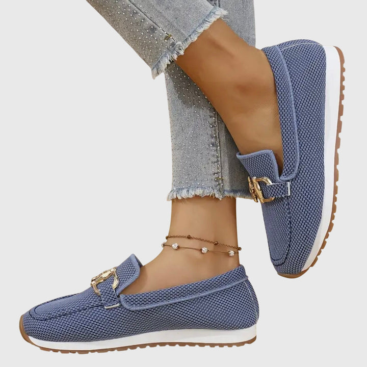 Breathable women's flats, versatile slip-on loafers for warm weather and everyday use