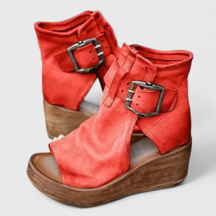 Fashionable women's wedge support loafers, ideal casual footwear for everyday wear.