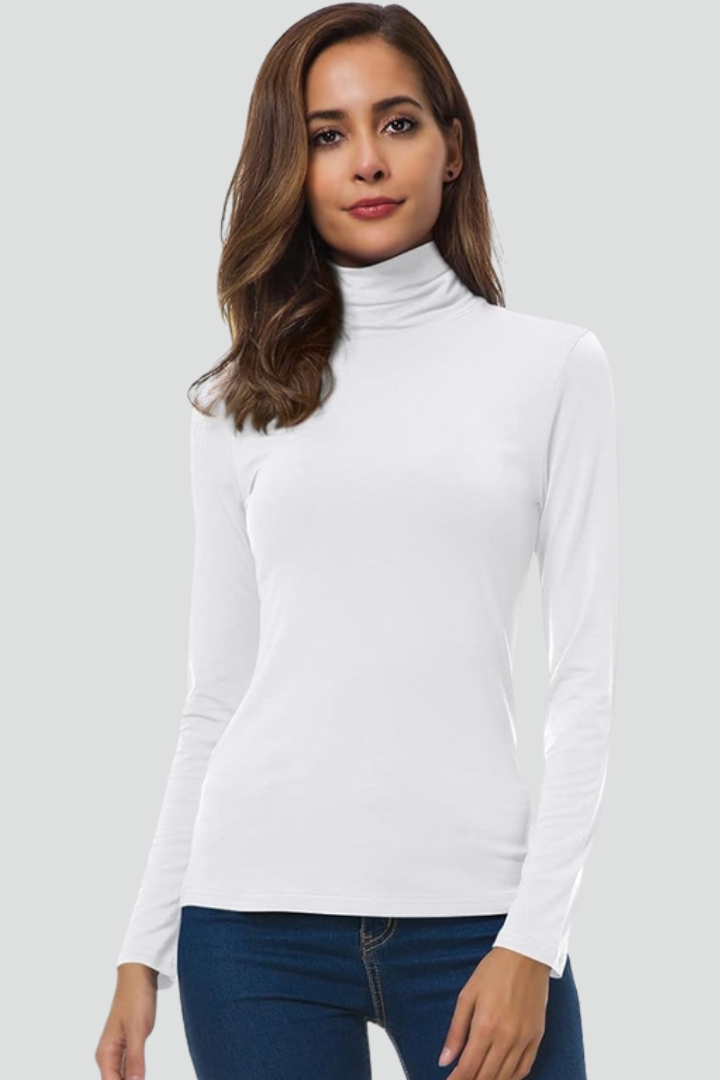 Cozy women's turtleneck sweater, plain knit with long sleeves, perfect for fall and winter comfort.