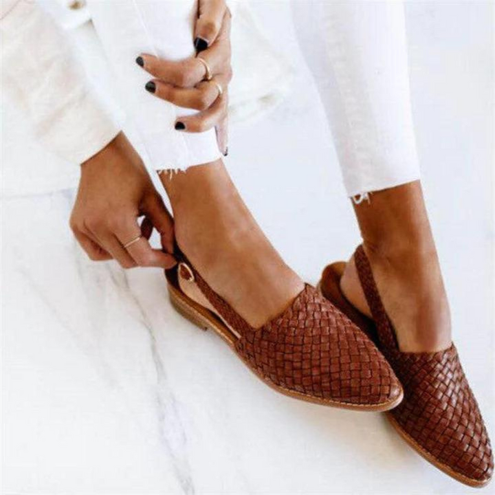 Women's closed-toe woven slip-on mule loafers, perfect for casual or dressy everyday wear. Comfort flats.