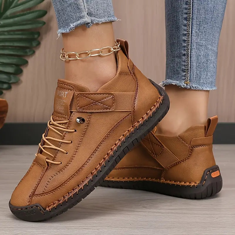 Side view of women's orthopedic walking sneakers, highlighting cloud-like comfort and support.
