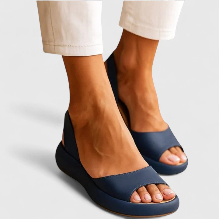 Orthopedic women's sandals, featuring arch support & soft cushioning for everyday casual wear.