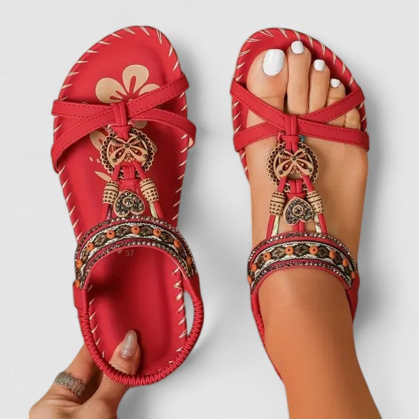 Women's comfortable walking sandals with arch support for everyday wear.