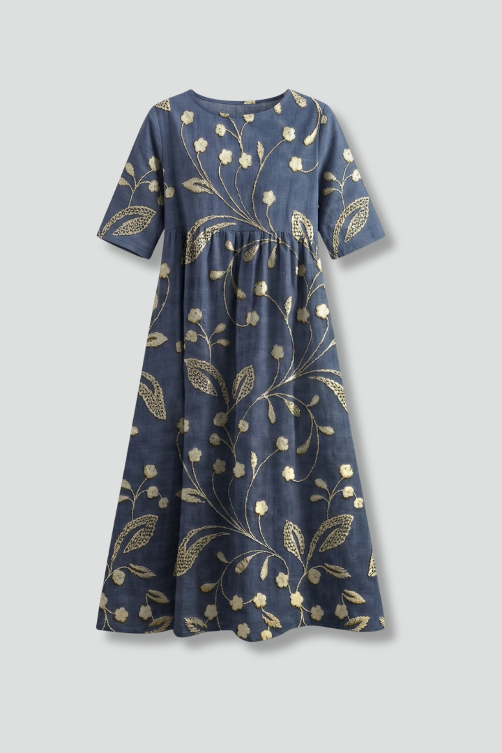 Women's elegant floral print midi dress with round neck, short sleeves & flared skirt. Perfect for spring/summer.