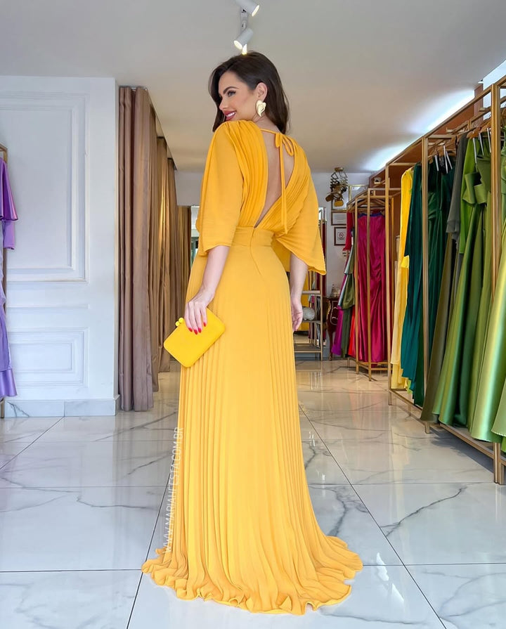 Fashionable pleated batwing sleeve maxi dress for women, a stunning statement for any elegant event.
